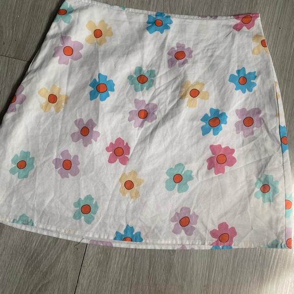 Y2K floral skirt - Picture 5 of 6
